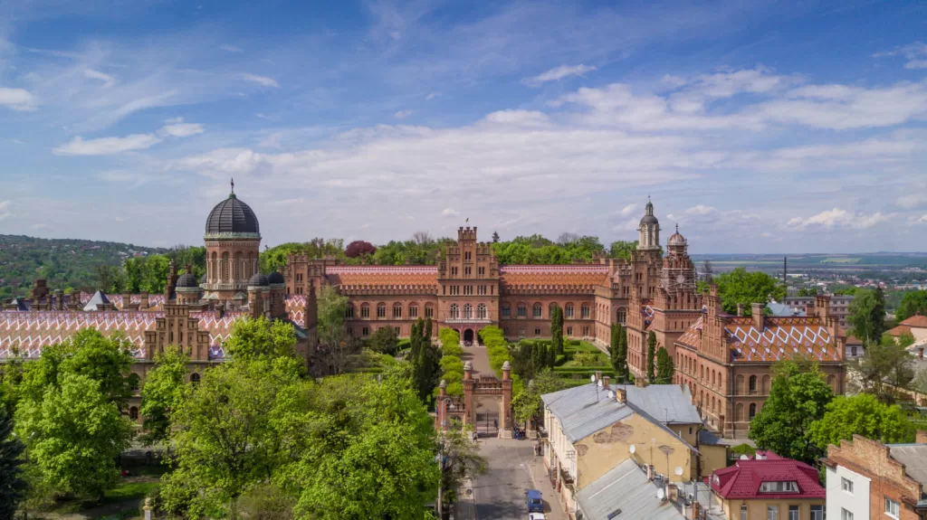 How to Shortlist Universities for the 2025 Australia Intakes?